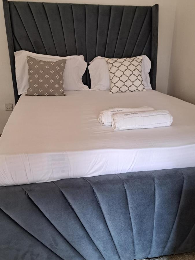 Halisi Stays 1Bed Near Sgr/Airport Mombassa Buitenkant foto