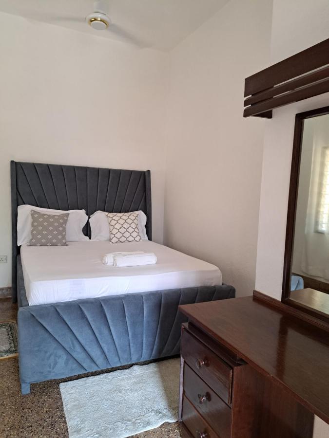 Halisi Stays 1Bed Near Sgr/Airport Mombassa Buitenkant foto